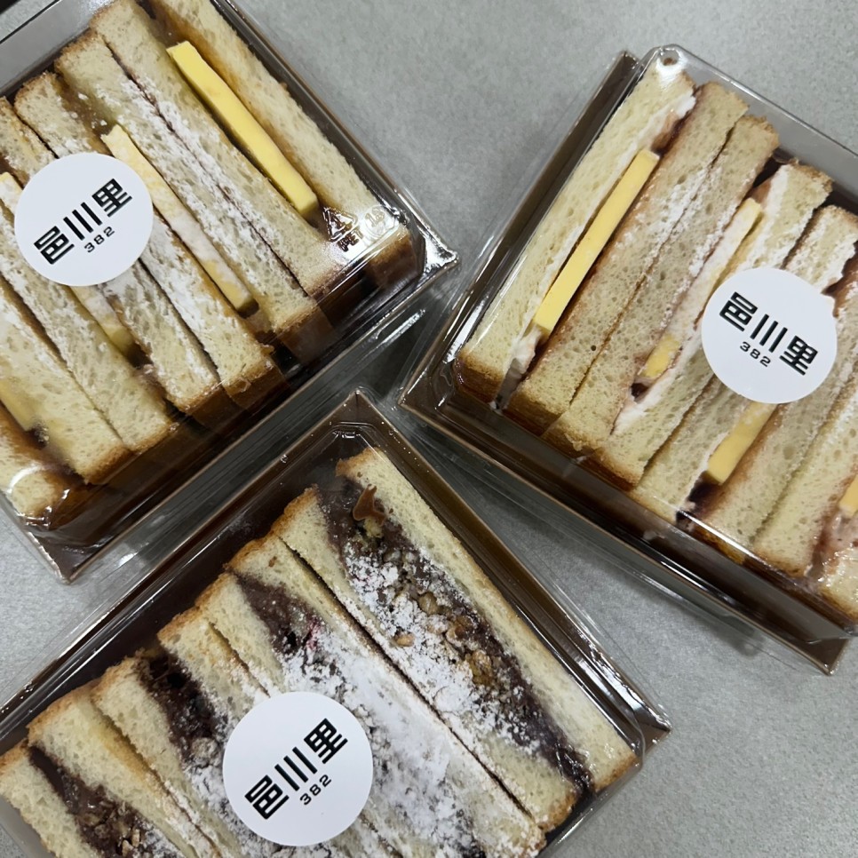 1707791240-22.jpg 1707791240-22.jpg